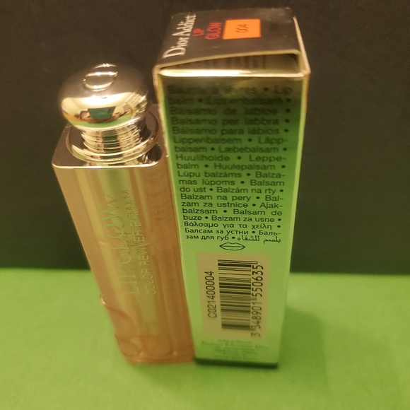 Dior Addict Lip Glow 04 CORAL. BNIB - Picture 3 of 5